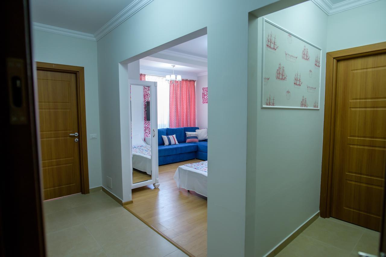Beach Vibe Apartments Solid Residence Мамая Екстериор снимка