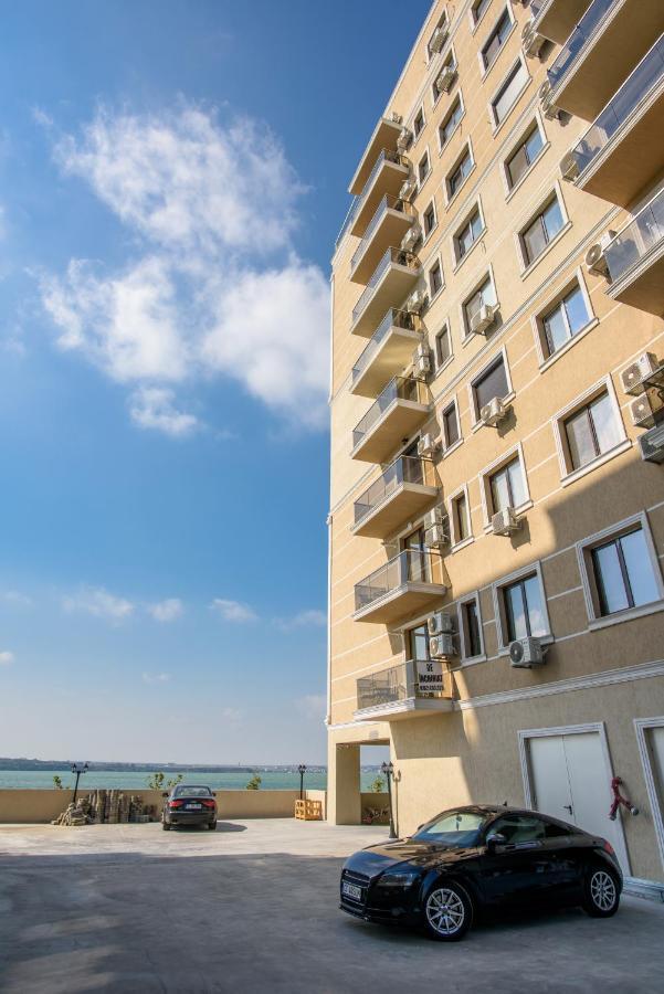 Beach Vibe Apartments Solid Residence Мамая Екстериор снимка