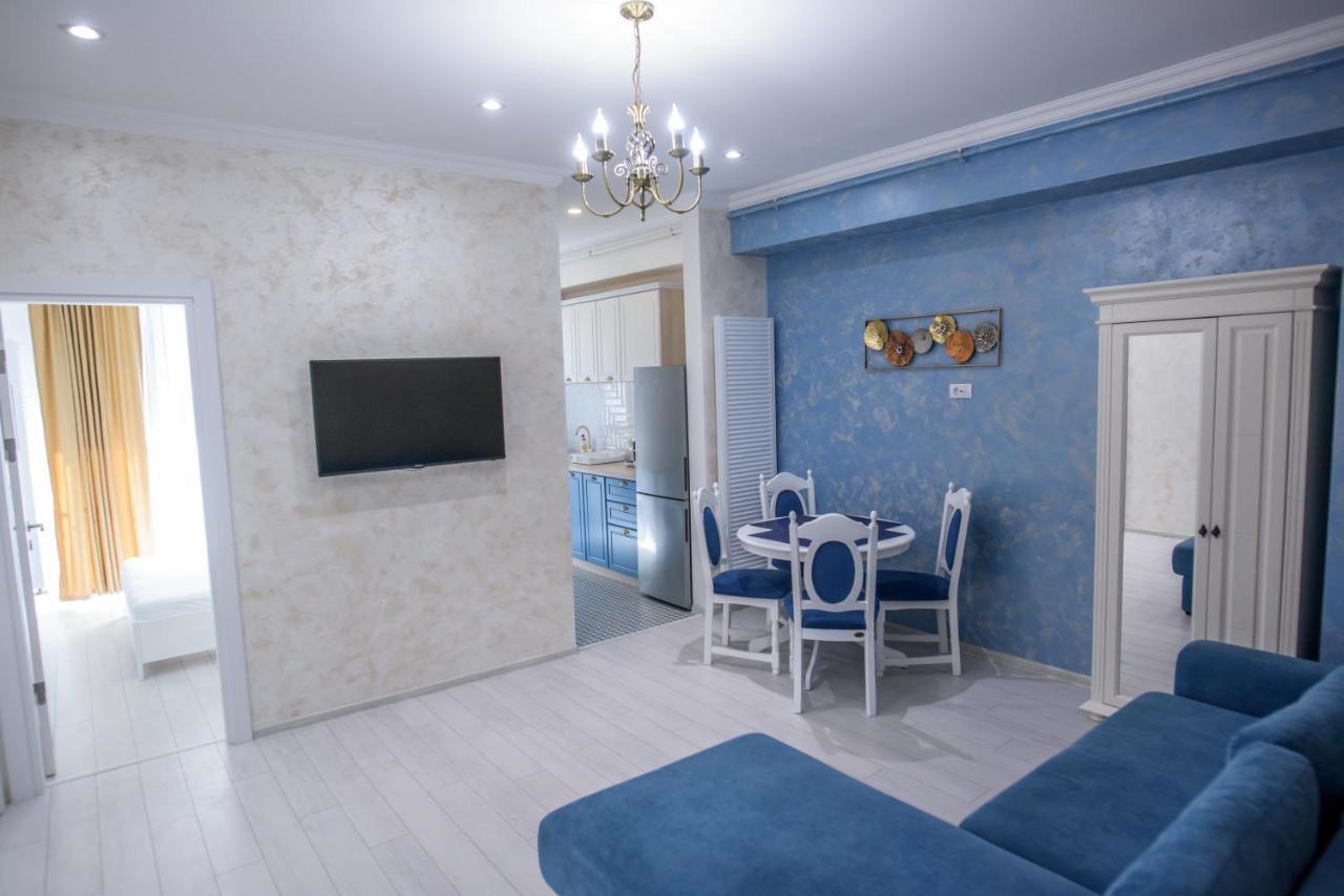 Beach Vibe Apartments Solid Residence Мамая Екстериор снимка