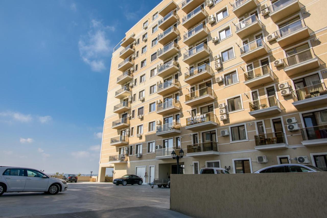 Beach Vibe Apartments Solid Residence Мамая Екстериор снимка