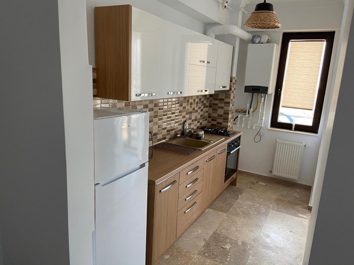 Beach Vibe Apartments Solid Residence Мамая Екстериор снимка